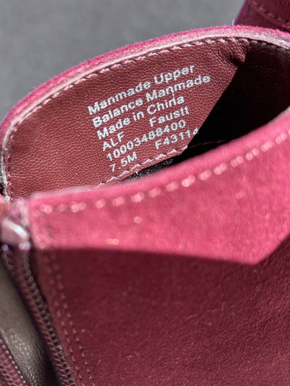 Alfani Women’s Burgundy Suede Ankle Boots - Stylish Kitten Heel size 7.5 - Picture 4 of 12